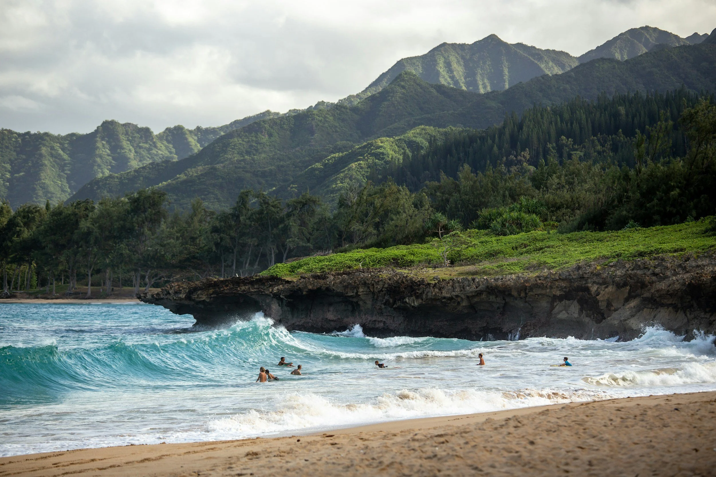 Say Goodbye to Surprise Fees: Hawaii Cracks Down on Hidden Travel Charges for a Better Vacation Experience